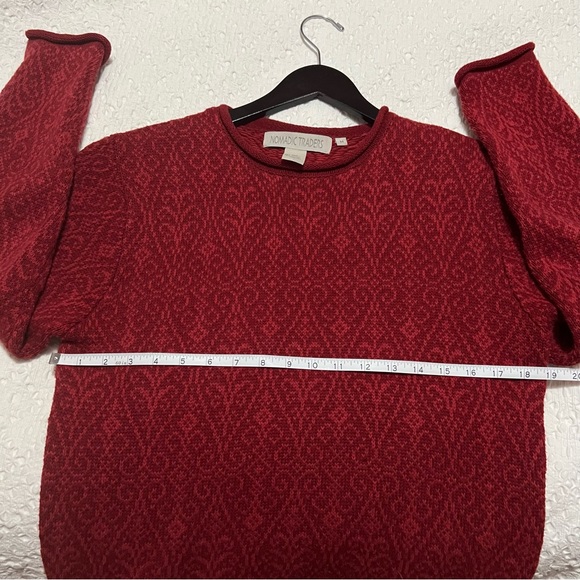 Nomadic Traders red Nordic-style sweater - Picture 1 of 9